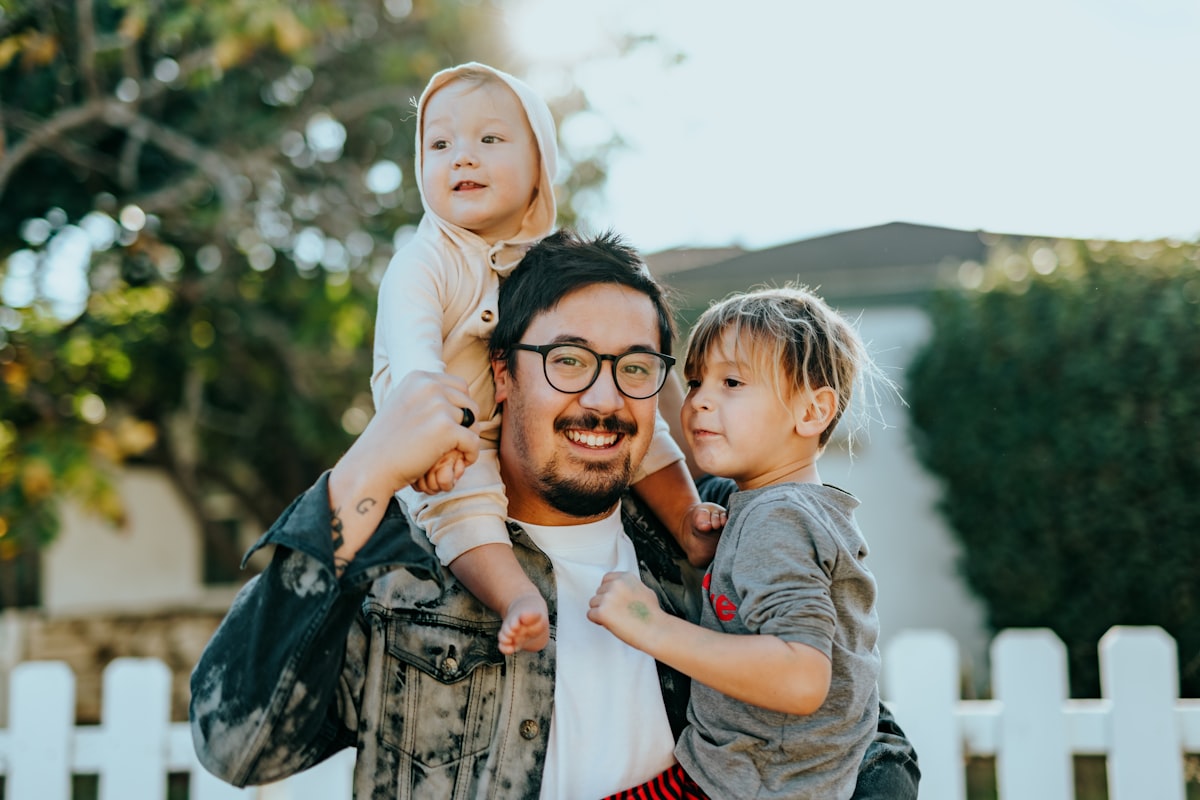 Mexican family reviewing their financial plan with an advisor